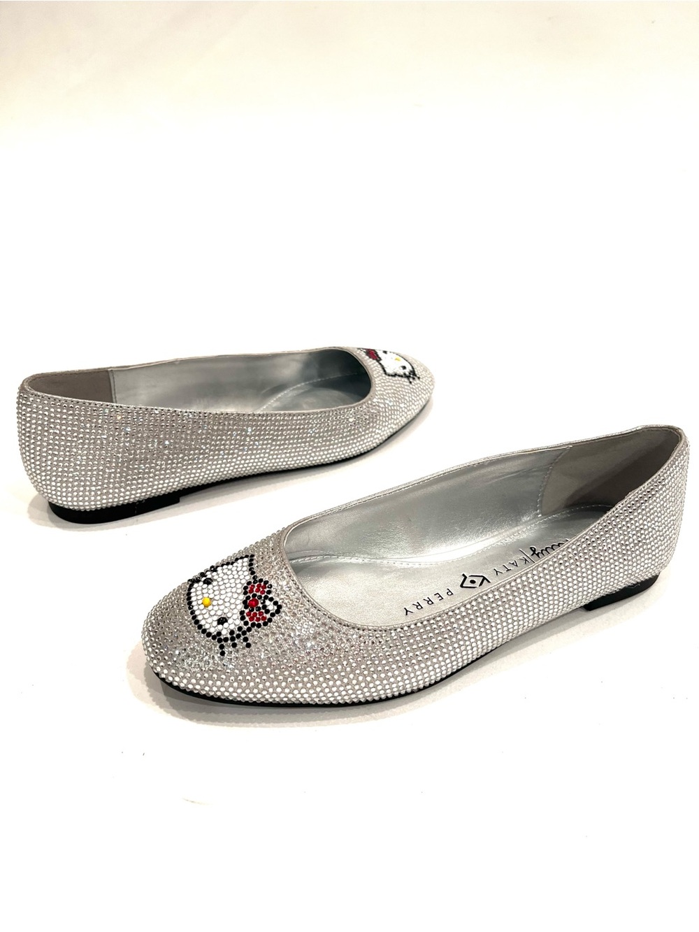 Katy Perry Collections x Hello Kitty Silver Crystal Rhinestone Ballet Flats NEW - Picture 6 of 12
